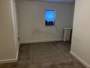 1602 Newport Ave in Northampton, PA - Building Photo - Building Photo