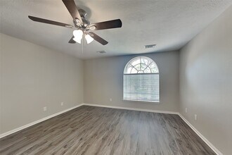 14906 Woodcypress Ln in Cypress, TX - Building Photo - Building Photo