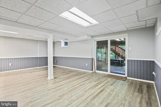 13033 Rhapsody Ln in Silver Spring, MD - Building Photo - Building Photo