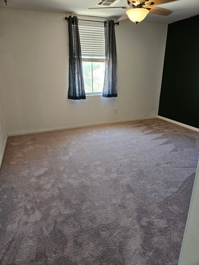 property at 7204 Mountain Den Ave