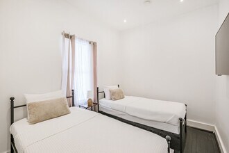 3309 Webster St in Houston, TX - Foto de edificio - Building Photo