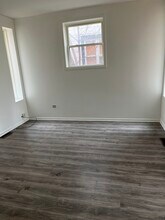 7115 S Emerald Ave in Chicago, IL - Building Photo - Building Photo