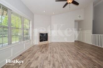 4405 Nottinghill Dr in Avon, IN - Building Photo - Building Photo