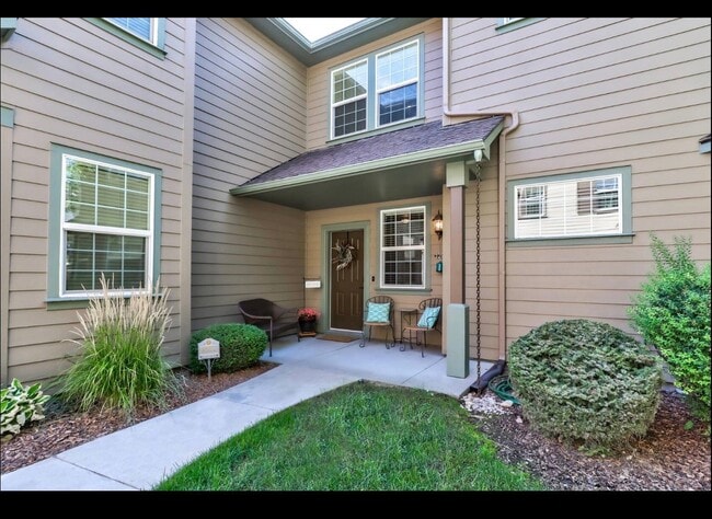 property at 1294 E Winding Creek Dr