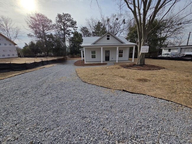 property at 3530 Highview Ct