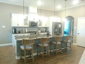 8206 Big Bend Dr in Corpus Christi, TX - Building Photo - Building Photo