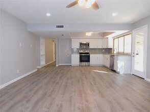 1524 Carnation Dr in Lewisville, TX - Building Photo - Building Photo