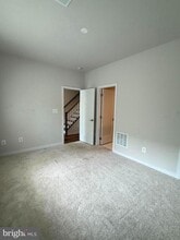 4611 Quinns Ml Wy in Chantilly, VA - Building Photo - Building Photo