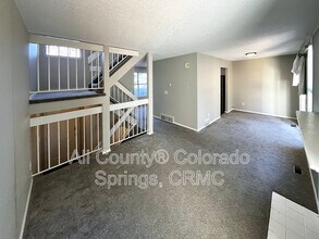 2058 Palm Dr in Colorado Springs, CO - Building Photo - Building Photo