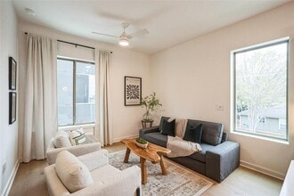 700 Denson Dr in Austin, TX - Building Photo - Building Photo