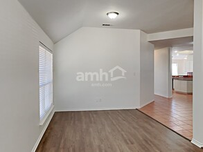 4421 Southbend Dr in Fort Worth, TX - Building Photo - Building Photo