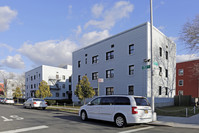 73-07 153rd St in Flushing, NY - Foto de edificio - Building Photo