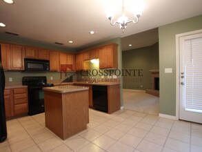 20630 Bluegrass Cir in Flint, TX - Building Photo - Building Photo