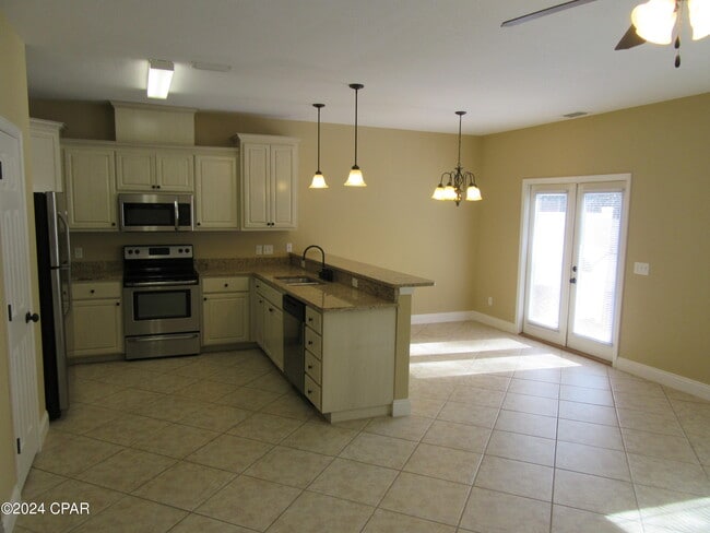 1768 Annabellas Dr in Panama City Beach, FL - Building Photo - Building Photo