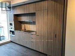 955 Bay St. in Toronto, ON - Building Photo - Building Photo