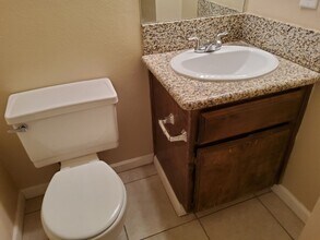 7909 S Laurelglen Blvd in Bakersfield, CA - Building Photo - Building Photo