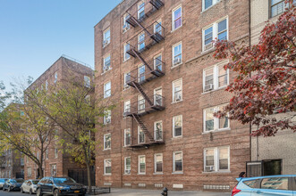 Wade Hampton Apartments in Bronx, NY - Building Photo - Building Photo