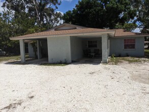 913 66th Ave W in Bradenton, FL - Building Photo - Building Photo