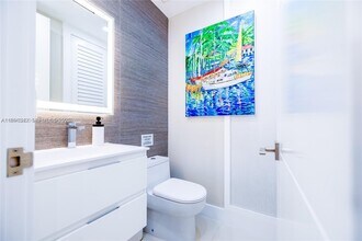 3221 SW 140th Ave in Miami, FL - Building Photo - Building Photo