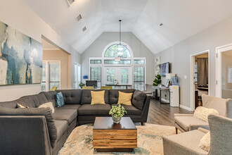 The Avenues of North Decatur in Decatur, GA - Building Photo - Interior Photo