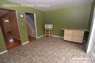 1424 Mara Vista Ct in Crofton, MD - Building Photo - Building Photo