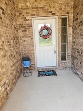 9600 Pinewood Dr in Denton, TX - Building Photo - Building Photo