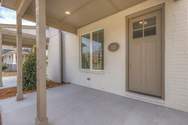 property at 321 W Commercial St