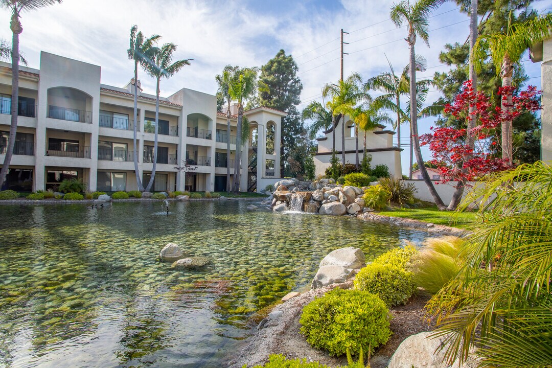 11630 Warner Ave, Unit 511 in Fountain Valley, CA - Building Photo