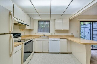 306 Harvest Dr in Charlottesville, VA - Building Photo - Building Photo