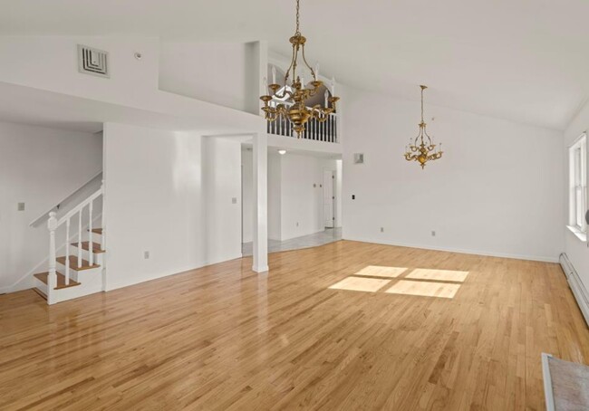 166 Woodside Ave, Unit 1 in West Harrison, NY - Building Photo - Building Photo