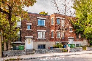 2198 Girouard Av in Montréal, QC - Building Photo