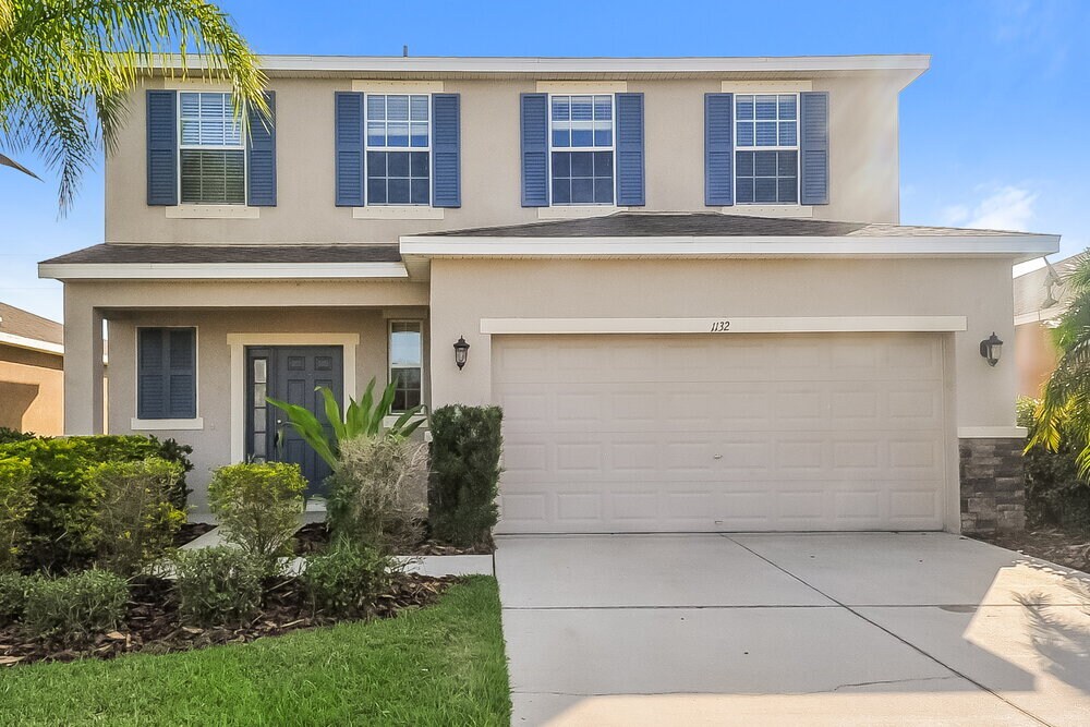 1132 Lauren Manor Loop in Ruskin, FL - Foto de edificio