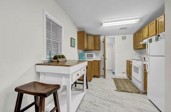 604 N New River Dr in Surf City, NC - Building Photo - Building Photo