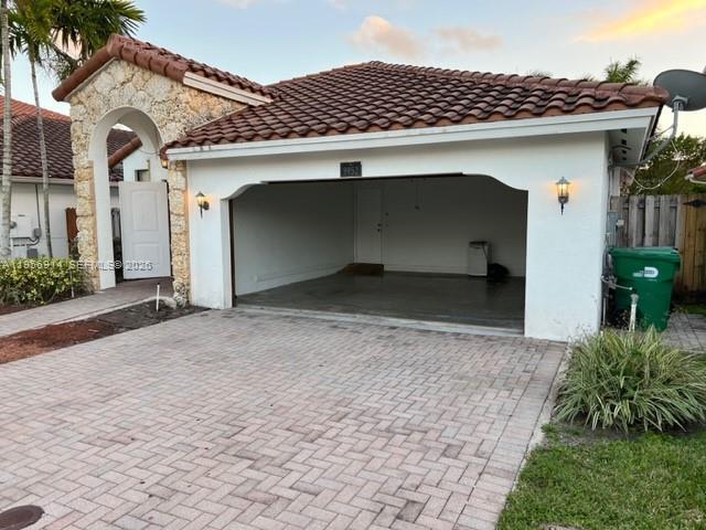 9952 NW 10th St in Miami, FL - Building Photo - Building Photo