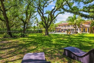6905 SW 75th Ave in Miami, FL - Building Photo - Building Photo