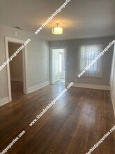 218 Harvard Dr SE in Albuquerque, NM - Building Photo - Building Photo
