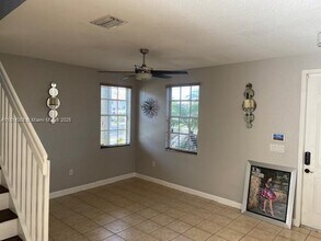 928 SW 153rd Ct in Miami, FL - Building Photo - Building Photo