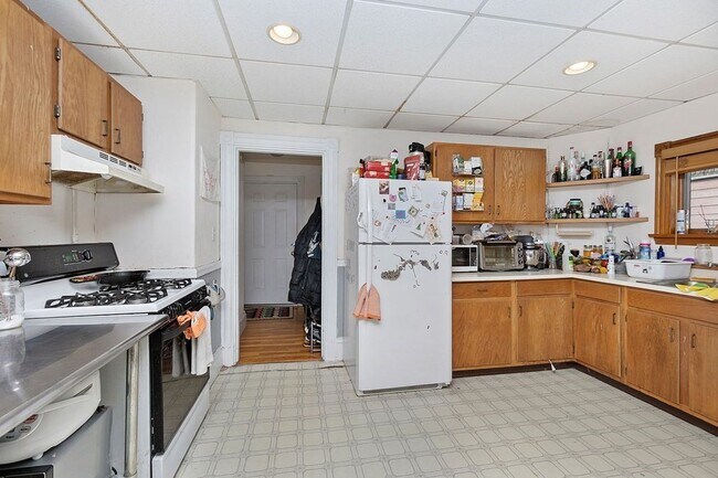 287 Summit Ave, Unit 2 in Boston, MA - Building Photo - Building Photo