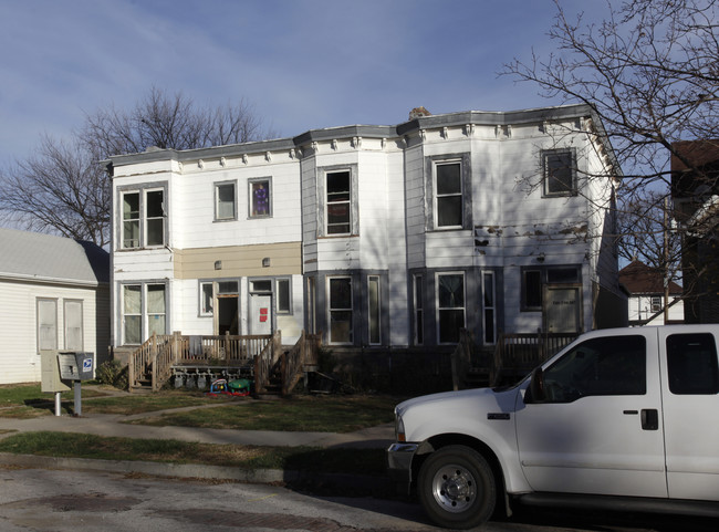 1010 W 3rd Ave in Council Bluffs, IA - Building Photo - Building Photo