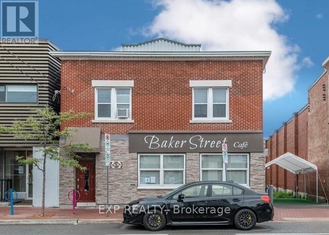 383 Richmond Rd