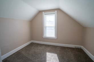 2745 Mulberry St in Toledo, OH - Building Photo - Building Photo