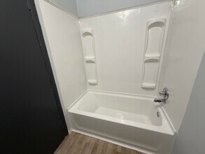 811 E Madison St in Danville, IL - Building Photo - Building Photo