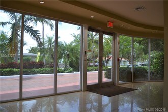 1555 N Treasure Dr-Unit -407 in North Bay Village, FL - Building Photo - Building Photo