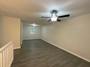 2336 Pebble Rock E in Decatur, GA - Foto de edificio - Building Photo