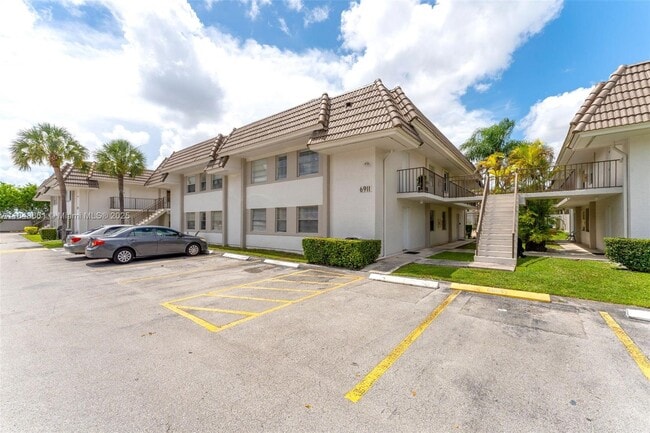 property at 6911 SW 129th Ave