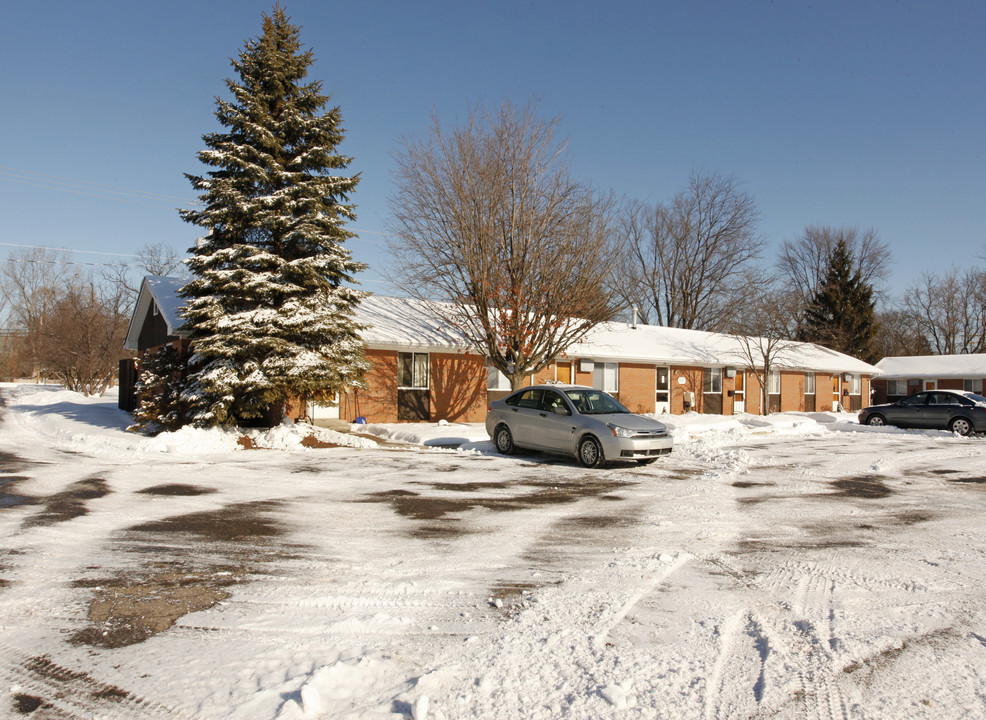 Bushnell Apartments in Chelsea, MI - Building Photo