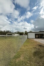 17319 Wells Dr in Pearland, TX - Building Photo - Building Photo