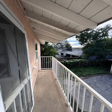 5527 Radford Ave, Unit 4 in Valley Village, CA - Building Photo - Building Photo