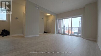 525 Erinbrook Dr in Kitchener, ON - Building Photo - Building Photo