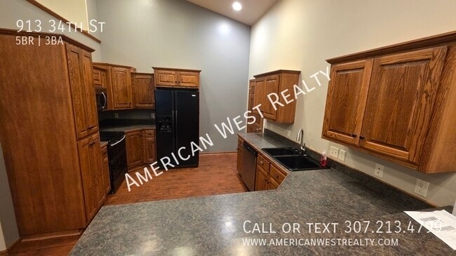 913 34th St in Cody, WY - Building Photo - Building Photo